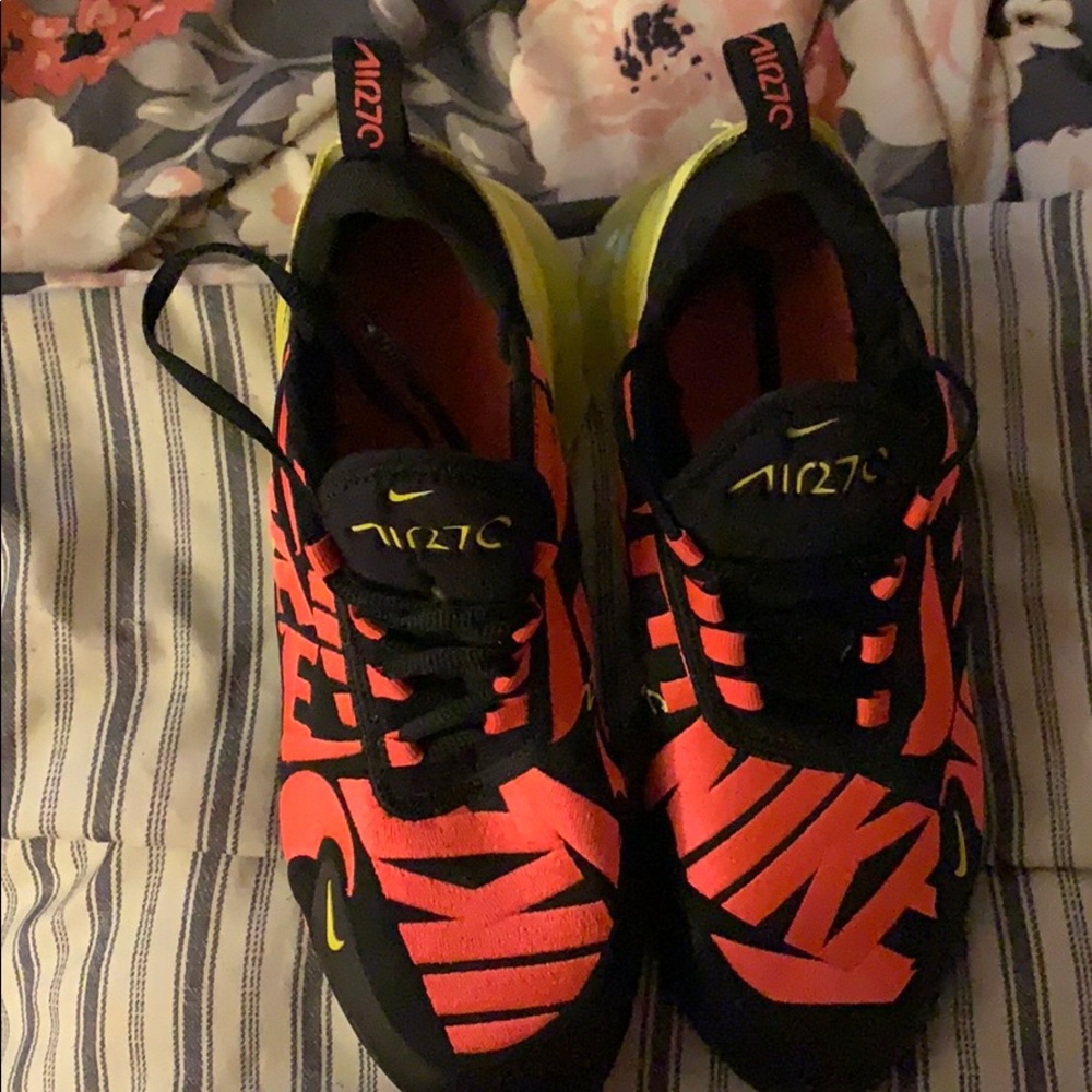 Nike Air Max 270
